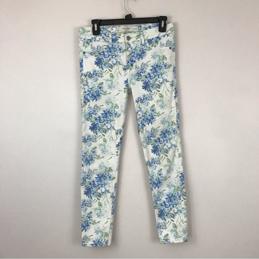 Abercrombie & Fitch White Blue Floral Flower Patterned Skinny Jeans Sz 6 28 w